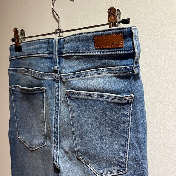 NWT Abercrombie & Fitch Simone High Rise Jean Legging - Picture 7 of 7